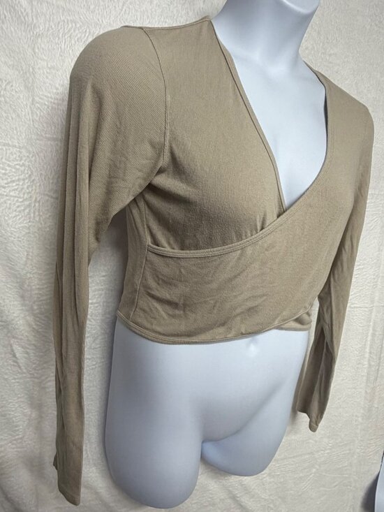 Lululemon Wrap-Front Ribbed Long-Sleeve Top tan cropped size small *no tags - Picture 3 of 12